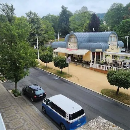 Downtown - Danzer Apartment